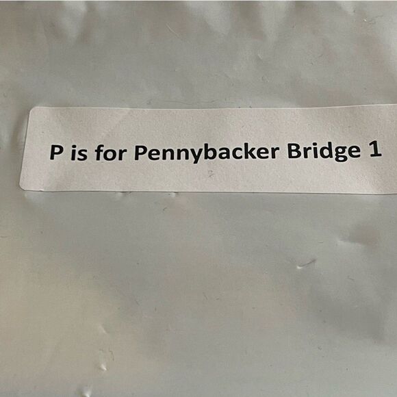 Madewell NWT Darted Barrel Leg Jeans Size 25 in Riverbend Wash, Rigid, Raw Hems - Picture 16 of 16